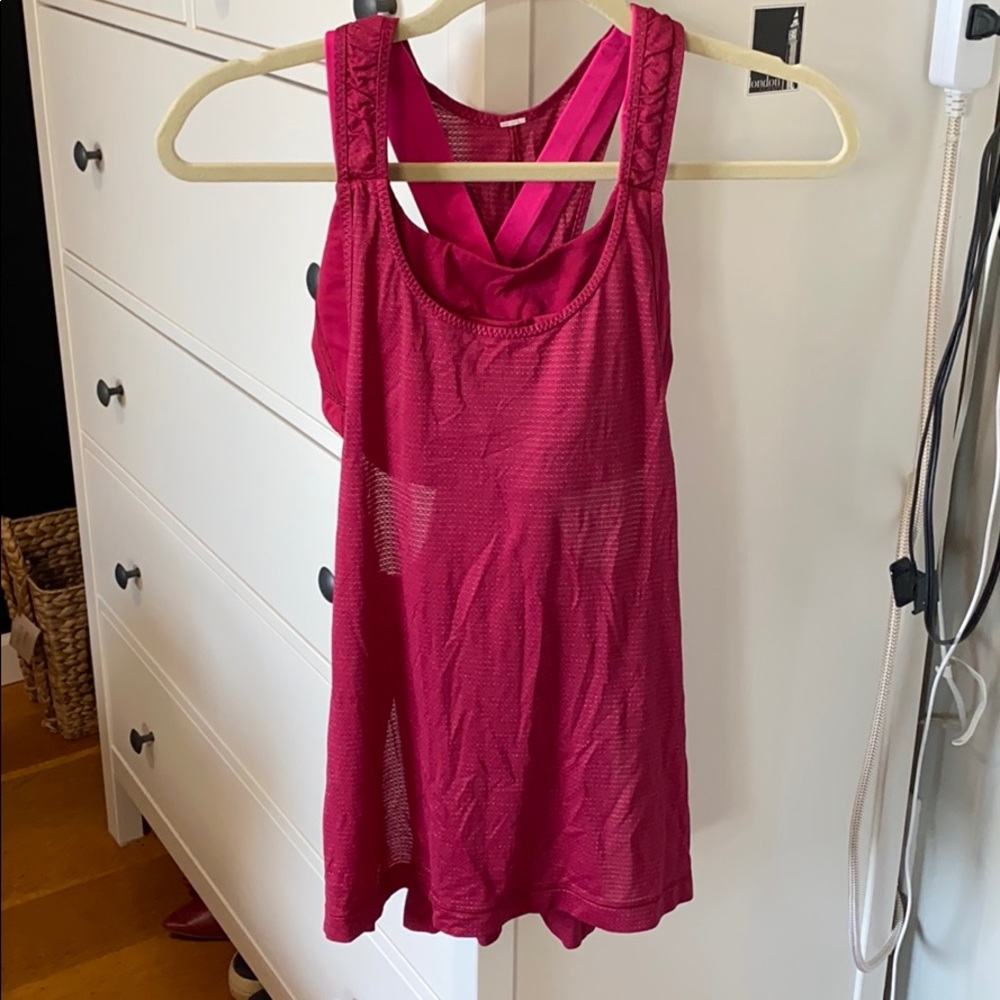 Lululemon tank top